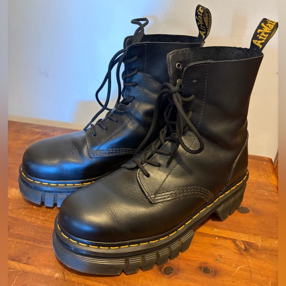 Dr. Martens Black Audrick Platform combat boots Women’s 9 EU 41
